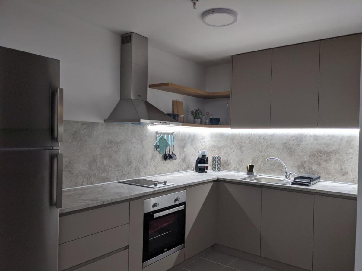 Sky Side Luxury Condo سكوبجي المظهر الخارجي الصورة